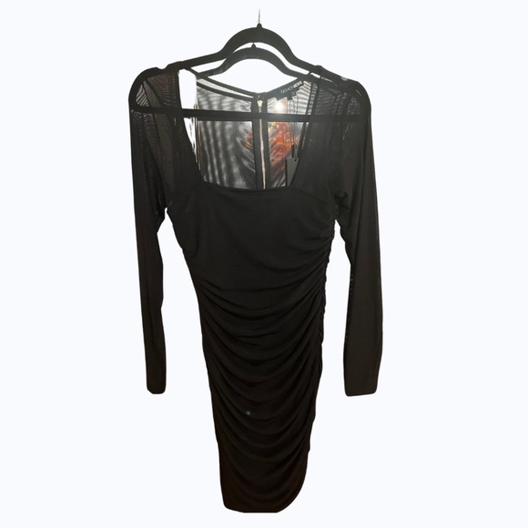 FASHION NOVA  MINI DRESS - Picture 1 of 3